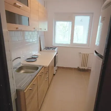 Apartament Militari, Apusului Διαμέρισμα