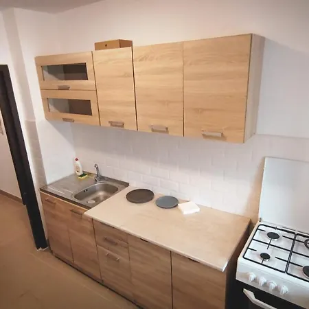 Apartament Militari, Apusului *